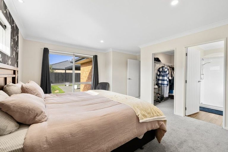 Photo of property in 55 Overbury Crescent, Rolleston, 7614