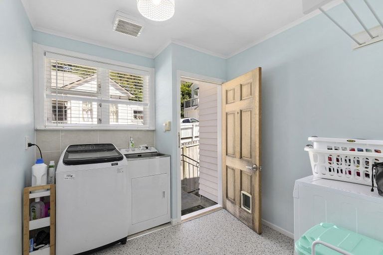 Photo of property in 26 Ribble Street, Island Bay, Wellington, 6023