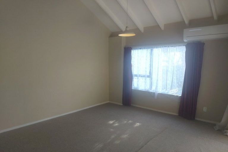 Photo of property in 442a Stokes Valley Road, Stokes Valley, Lower Hutt, 5019