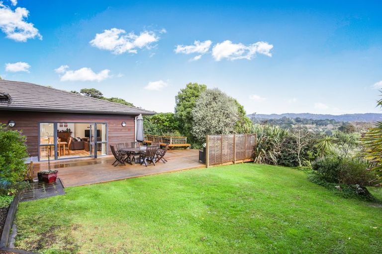 Photo of property in 20 Oratia Drive, Glen Eden, Auckland, 0602