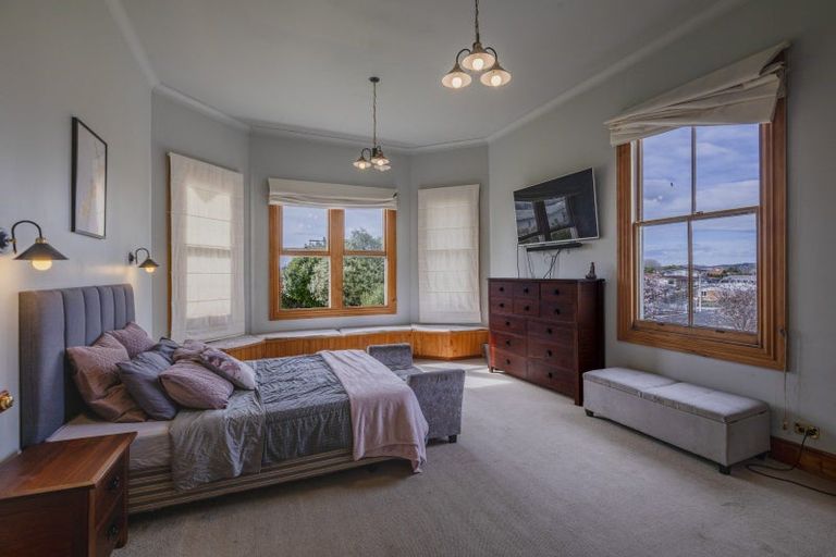 Photo of property in 5 Saint Marys Road, Waipukurau, 4200