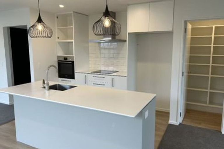 Photo of property in 5 Nirmal Way, Rolleston, 7614