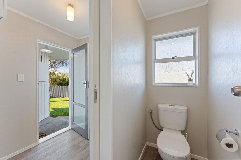 Photo of property in 26 Mountainview Terrace, Otaki Beach, Otaki, 5512
