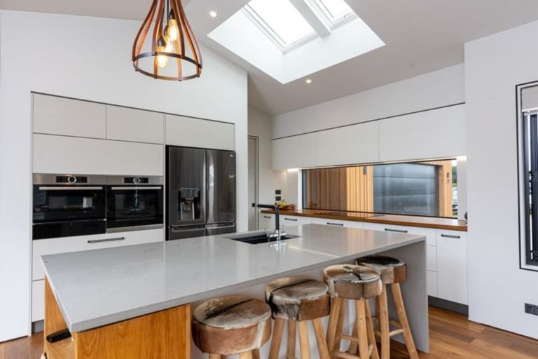 Photo of property in 20 Westwood Street, Greytown, 5712