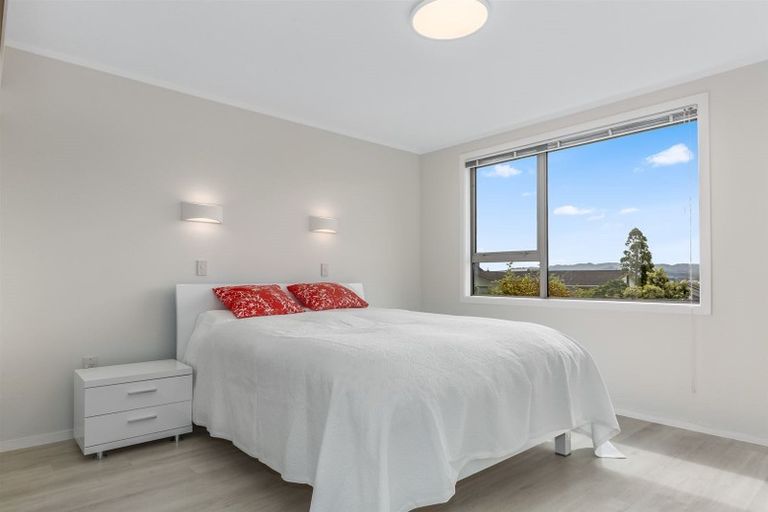 Photo of property in 35 Leeward Drive, Whitby, Porirua, 5024