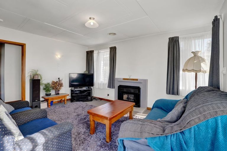 Photo of property in 6 Mahoe Street, Strandon, New Plymouth, 4312