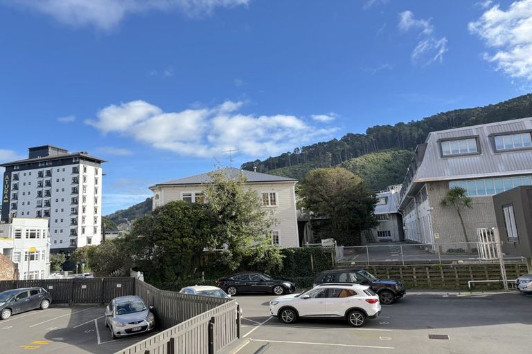 Photo of property in Frame Apartments, 102/111 Molesworth Street, Thorndon, Wellington, 6011