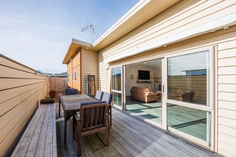 Photo of property in 3 Forbes Road, Foxton Beach, Foxton, 4815