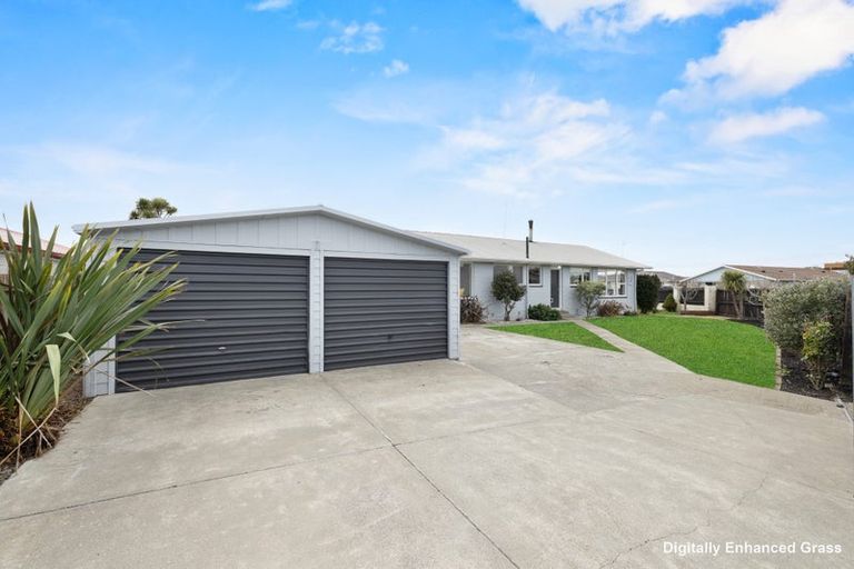 Photo of property in 4 Eros Place, North New Brighton, Christchurch, 8083
