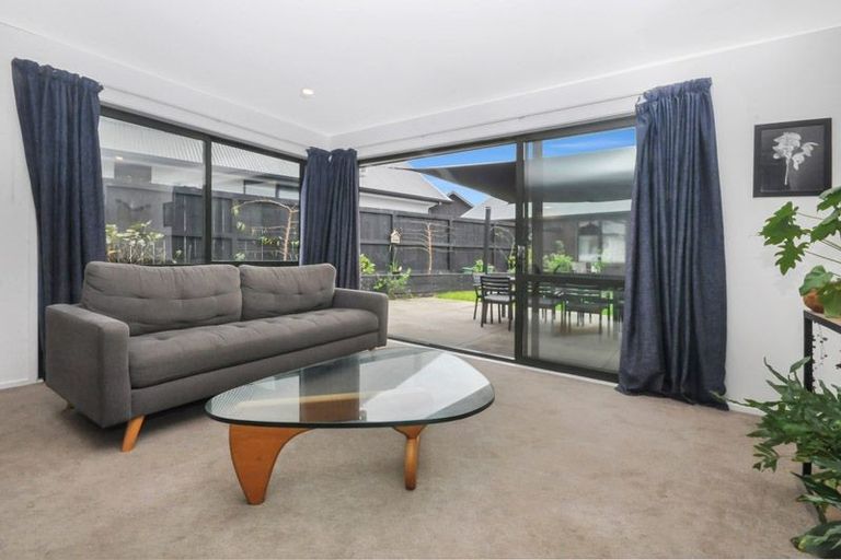 Photo of property in 3 Lancewood Lane, Kaukapakapa, Helensville, 0875