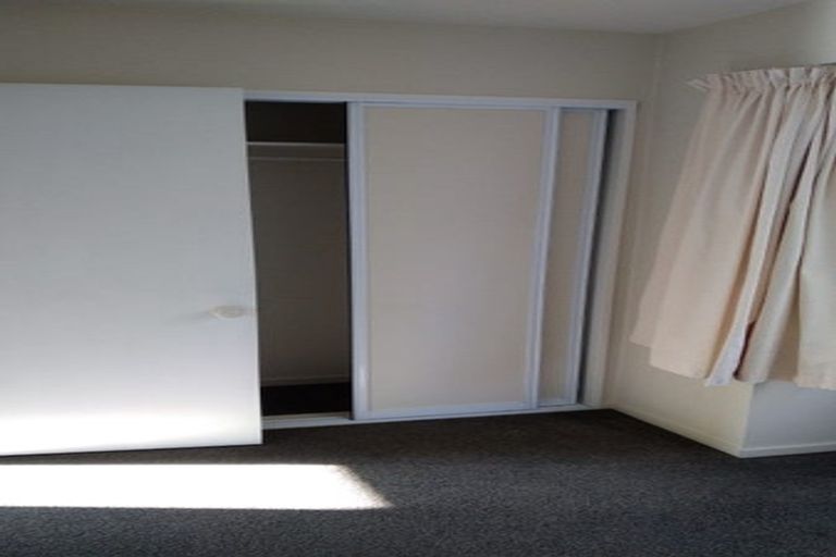 Photo of property in 4 Solway Avenue, Ilam, Christchurch, 8041