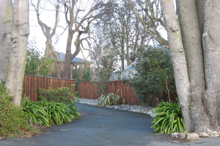 Photo of property in 6/78 Holly Road, St Albans, Christchurch, 8014