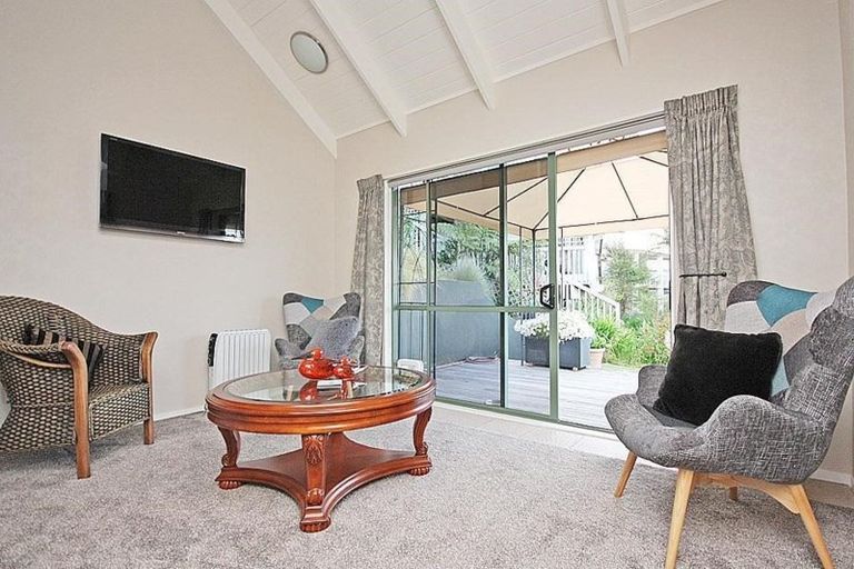 Photo of property in 116 Pacific View Drive, Whangamata, 3620