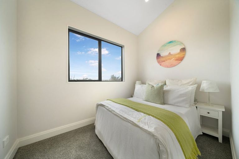 Photo of property in 14 Akehurst Avenue, New Lynn, Auckland, 0600