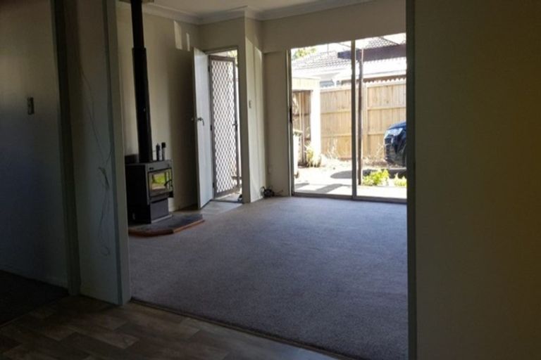 Photo of property in 3/129 Carruth Road, Papatoetoe, Auckland, 2025