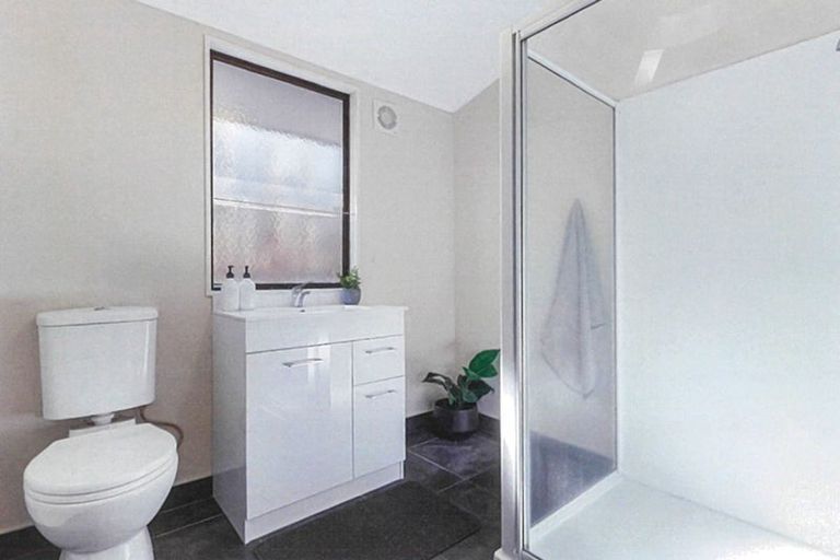 Photo of property in 2 Baycroft Avenue, Parkvale, Tauranga, 3112