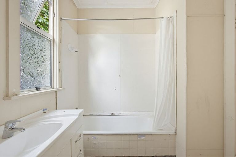 Photo of property in 3/38 Wordsworth Crescent, Maraenui, Napier, 4110