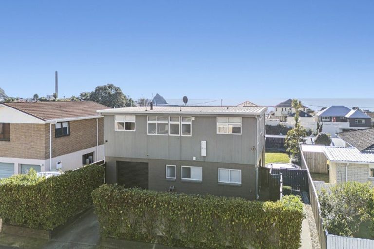 Photo of property in 4 Carver Place, Lynmouth, New Plymouth, 4310