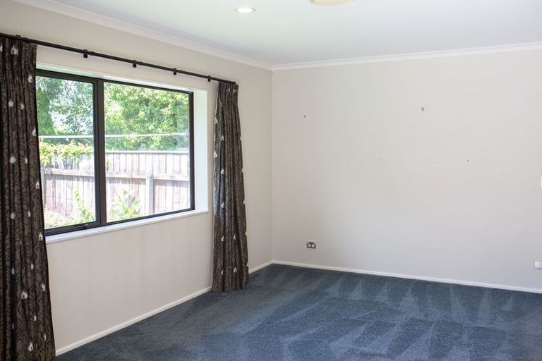 Photo of property in 6 Nimmo Avenue, Waikanae, 5036