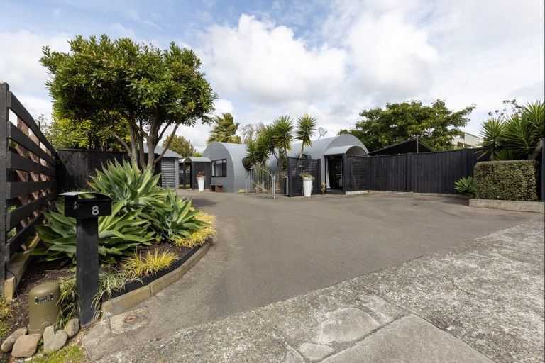Photo of property in 8 Kings Court, Roslyn, Palmerston North, 4414