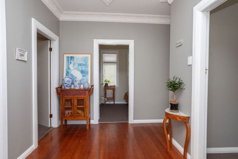 Photo of property in 25 Hospital Street, Dannevirke, 4930