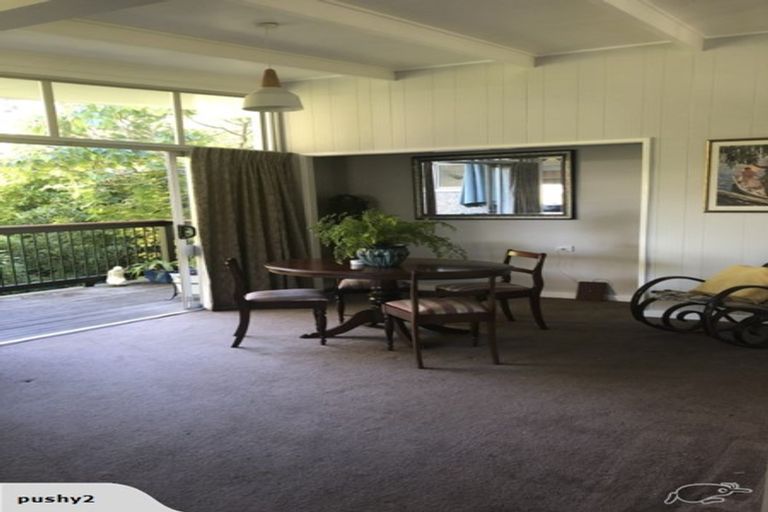 Photo of property in 83 Tirohanga Road, Tirohanga, Lower Hutt, 5010
