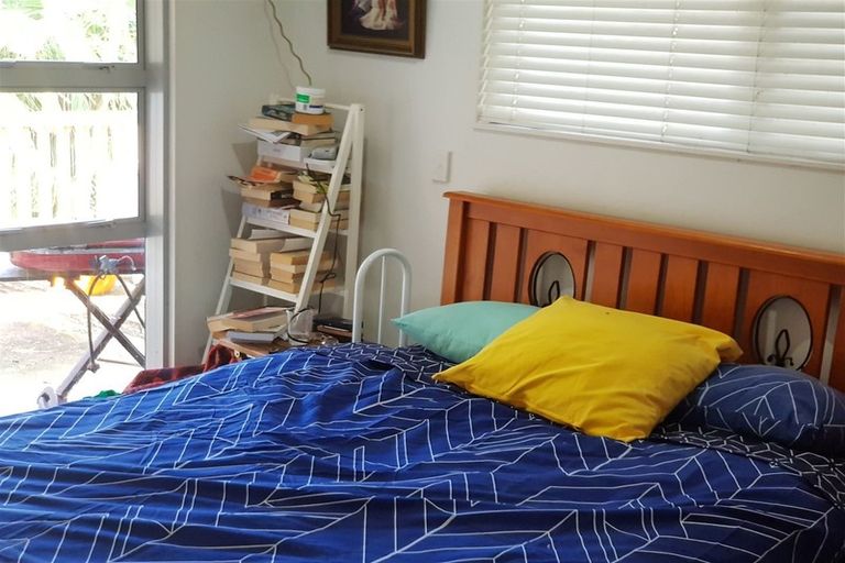 Photo of property in 3a Olwyn Place, Greenhithe, Auckland, 0632