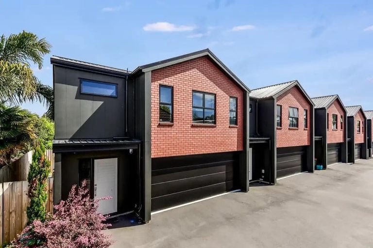 Photo of property in 3u6 Charlemont Street, Whitiora, Hamilton, 3200