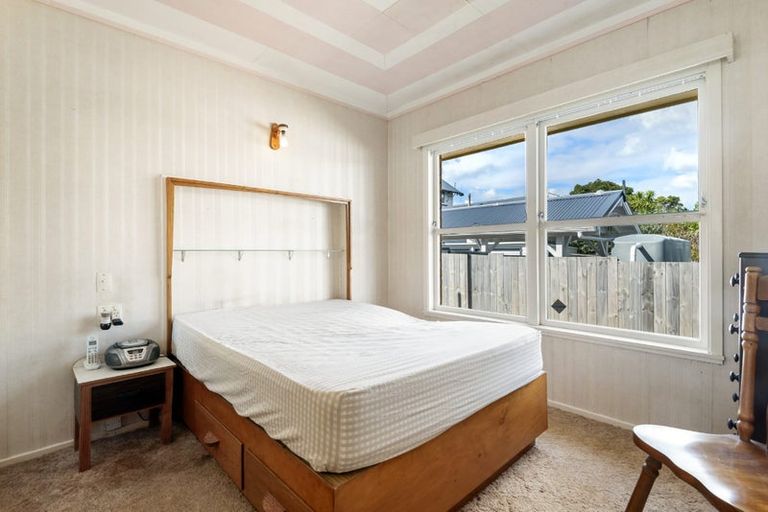 Photo of property in 3/5 Moana Avenue, Belmont, Auckland, 0622