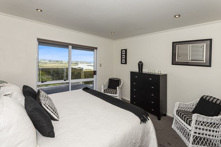 Photo of property in 65 George Point Road, Onerahi, Whangarei, 0110