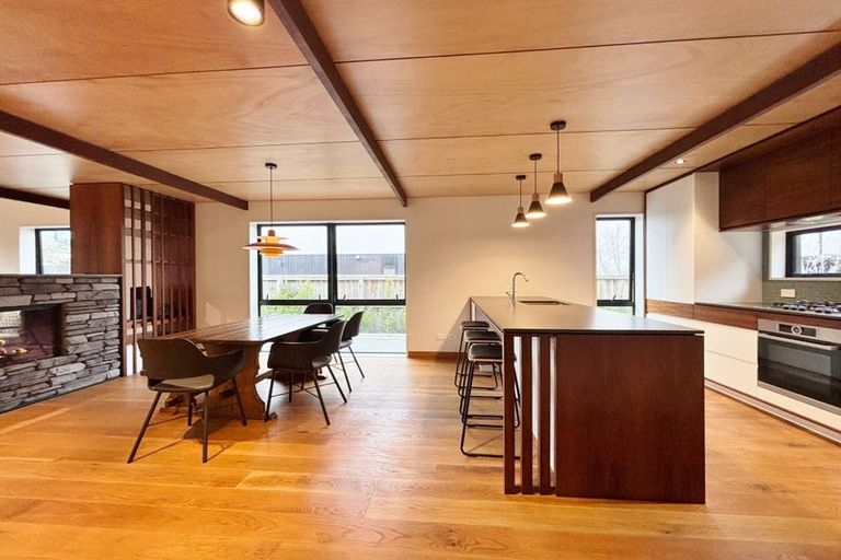 Photo of property in 46 Hewitts Road, Merivale, Christchurch, 8014