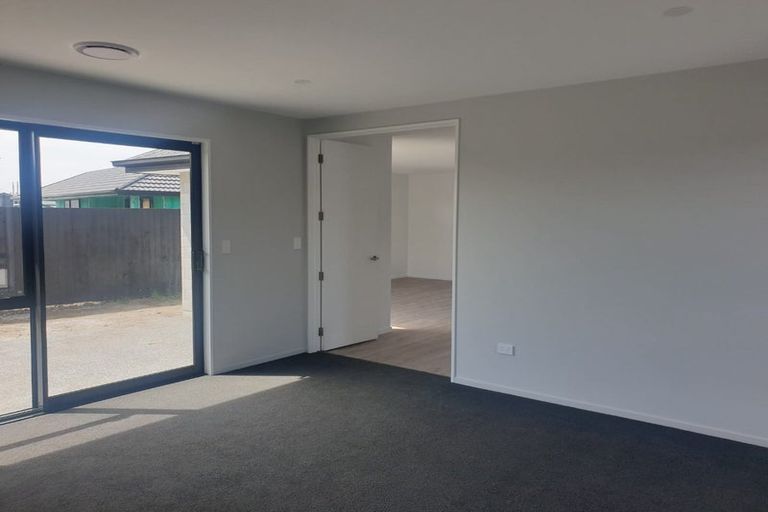 Photo of property in 8 Selfe Crescent, Burwood, Christchurch, 8083