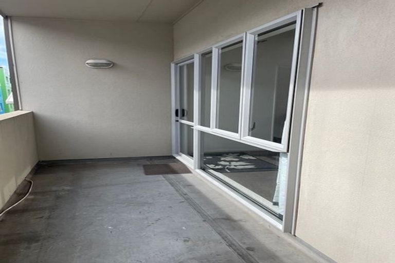 Photo of property in 5/27 Drummond Street, Mount Cook, Wellington, 6021