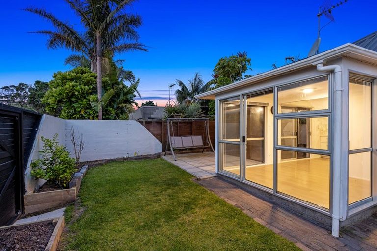 Photo of property in 41a Maygrove Drive, Orewa, 0931