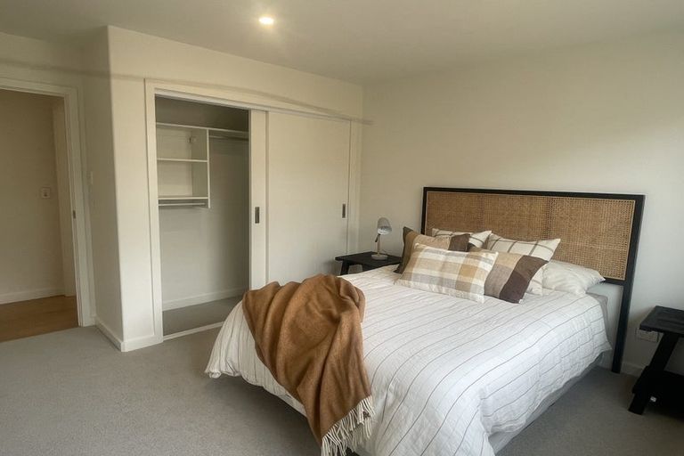 Photo of property in 94 Hugo Shaw Drive, Cambridge, 3434