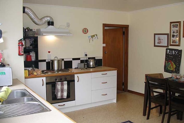 Photo of property in 10-12 Lavaud Street, Berhampore, Wellington, 6023