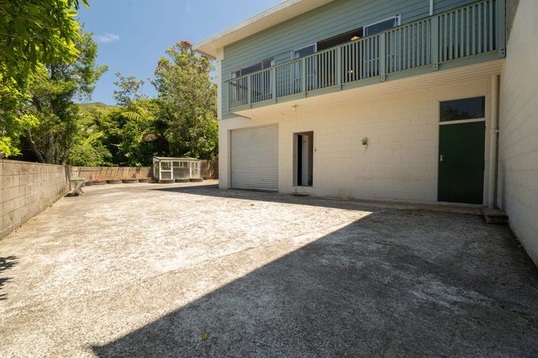 Photo of property in 29f2 Truscott Avenue, Johnsonville, Wellington, 6037