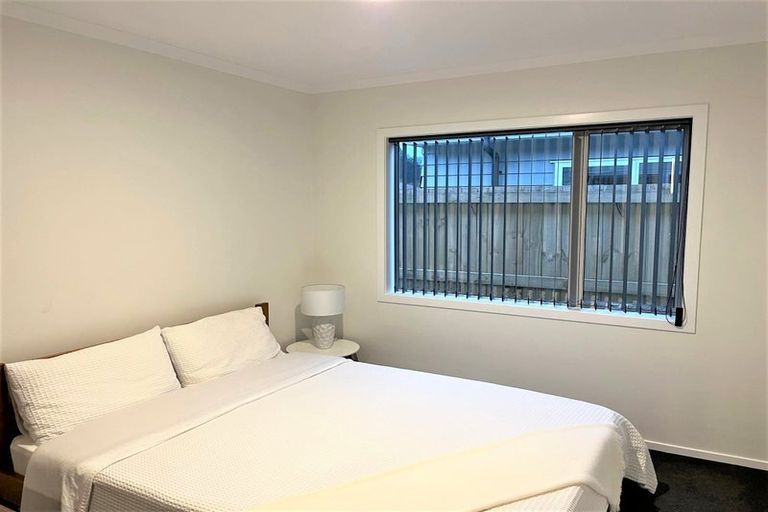 Photo of property in 25 Grovedale Square, Wainuiomata, Lower Hutt, 5014