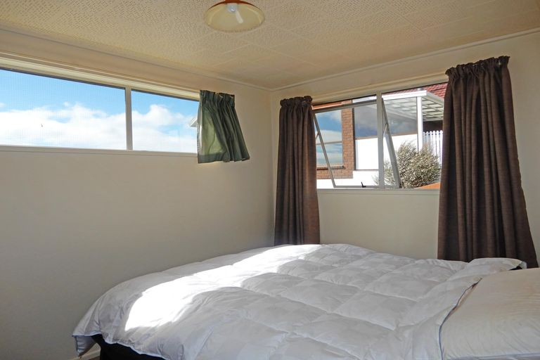 Photo of property in 2 Warren Street, Oamaru, 9400