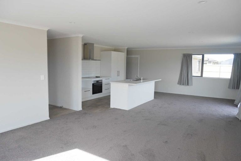 Photo of property in 36 Nicolau Avenue, Rolleston, 7615