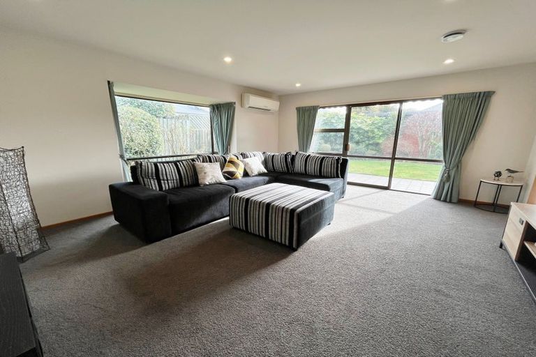 Photo of property in 30a Taylors Avenue, Bryndwr, Christchurch, 8052