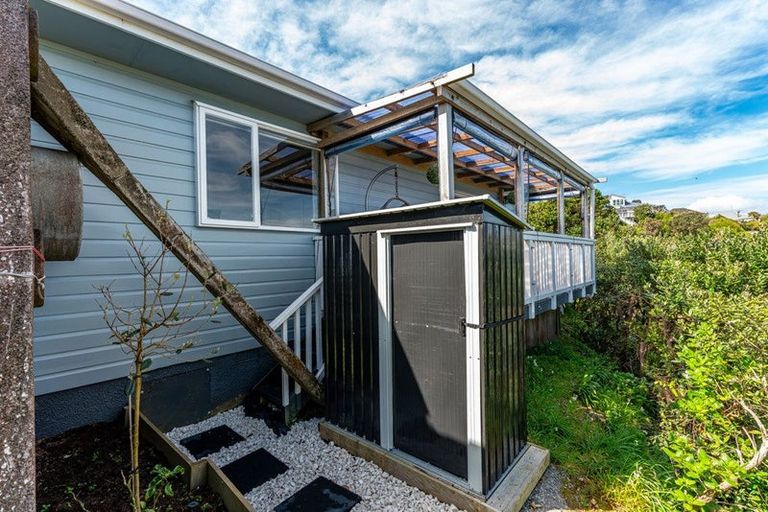 Photo of property in 16 Southgate Road, Southgate, Wellington, 6023