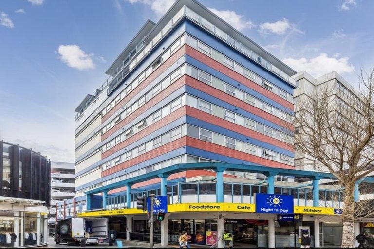 Photo of property in Regency Apartments, 5g/49 Manners Street, Te Aro, Wellington, 6011