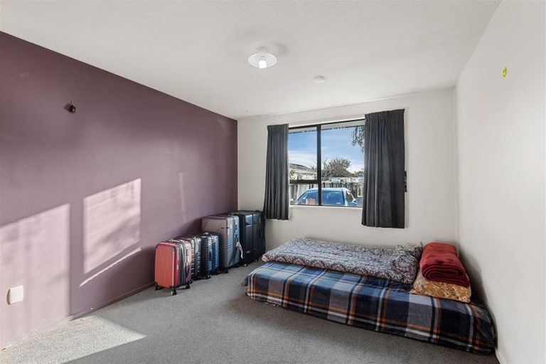 Photo of property in 122 Tilford Street, Woolston, Christchurch, 8062