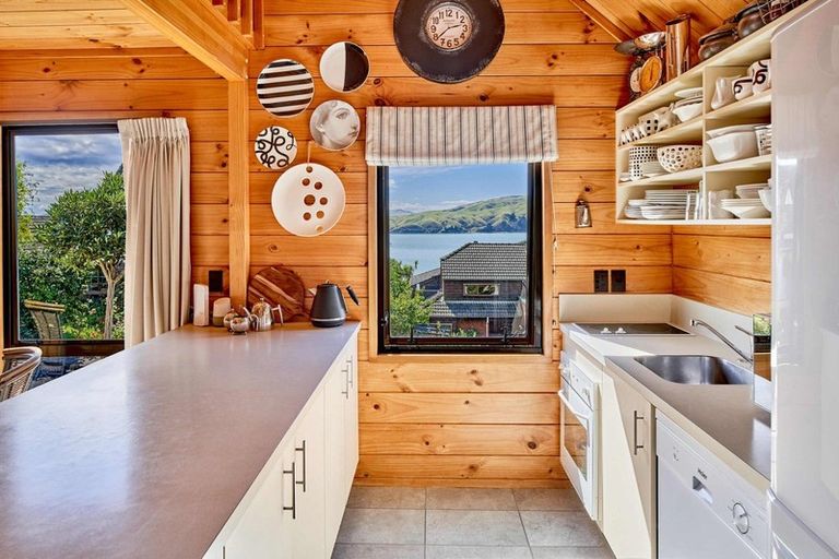 Photo of property in 41 Leeward Drive, Whitby, Porirua, 5024