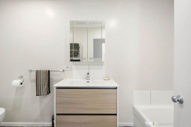 Photo of property in 88u1 Brougham Street, Mount Victoria, Wellington, 6011