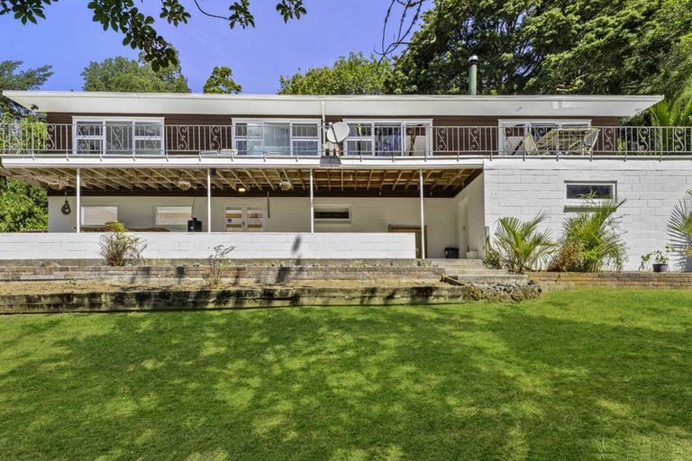 Photo of property in 260 School Road, Waimauku, 0881