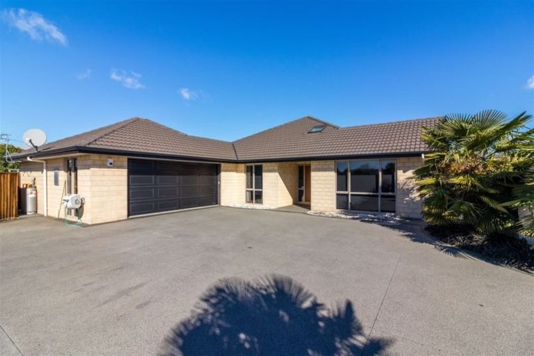 Photo of property in 8 Micron Close, Templeton, Christchurch, 8042