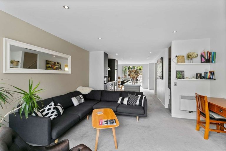 Photo of property in 19/26u Wright Street, Mount Cook, Wellington, 6021