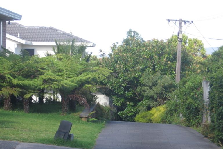 Photo of property in 1/17a Forrest Hill Road, Milford, Auckland, 0620